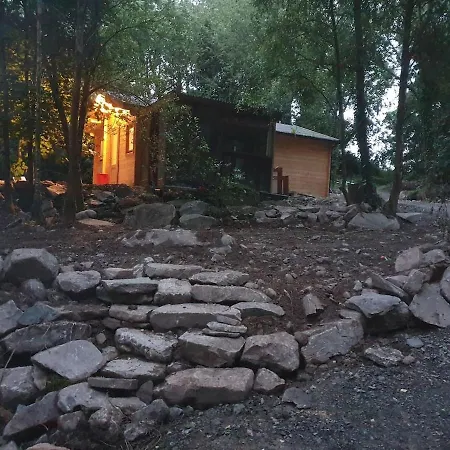 Log On The - Sleeps 4 & Jacuzzi Portroe