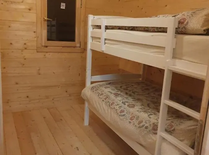 Log On The - Sleeps 4 & Jacuzzi Dom wakacyjny *